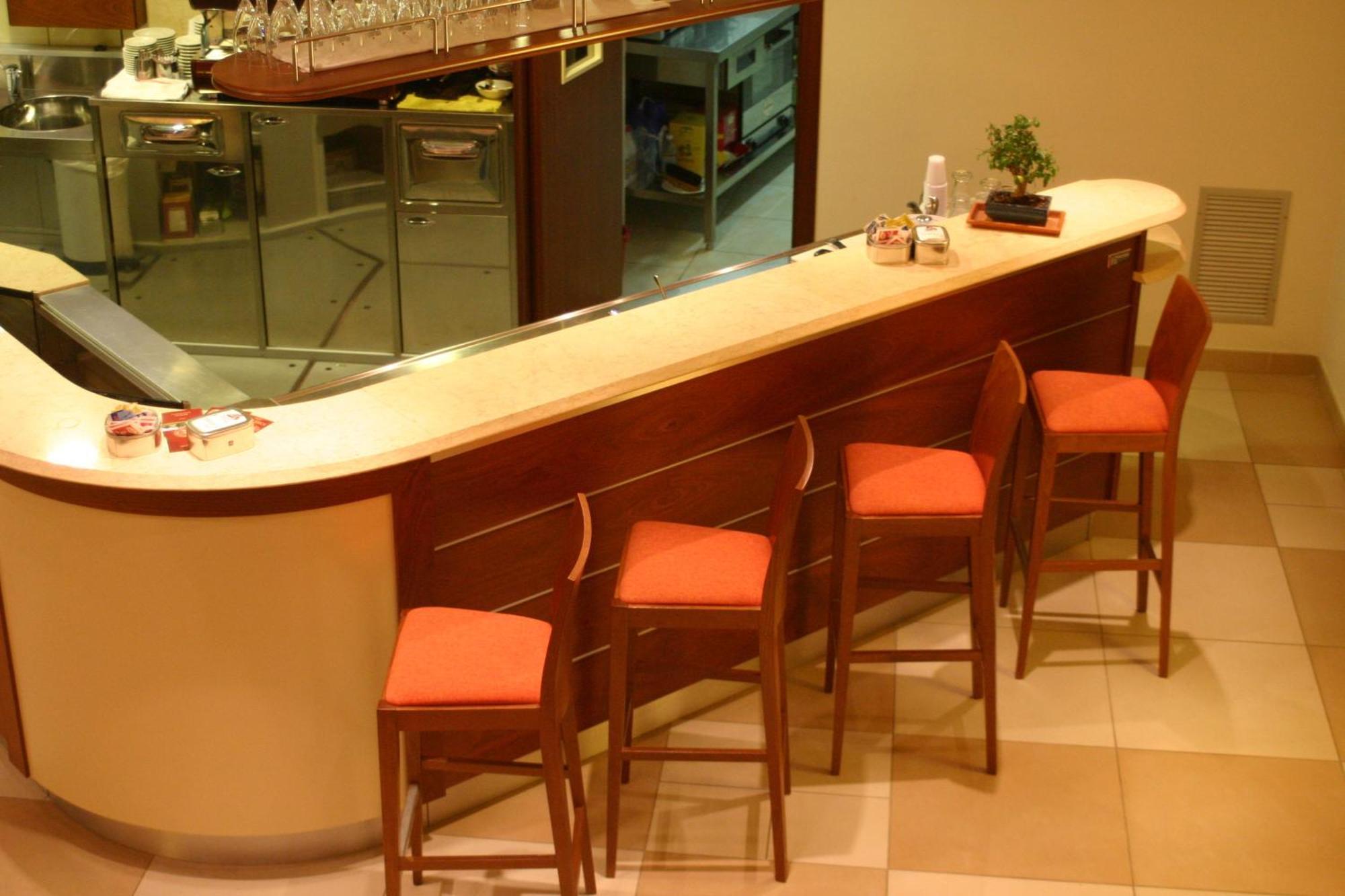 Hermes Hotel โปลิโกโร ภายนอก รูปภาพ
